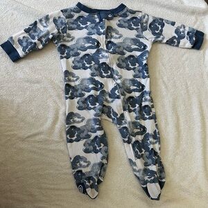 Burt's Bees Cloud One Piece zip front